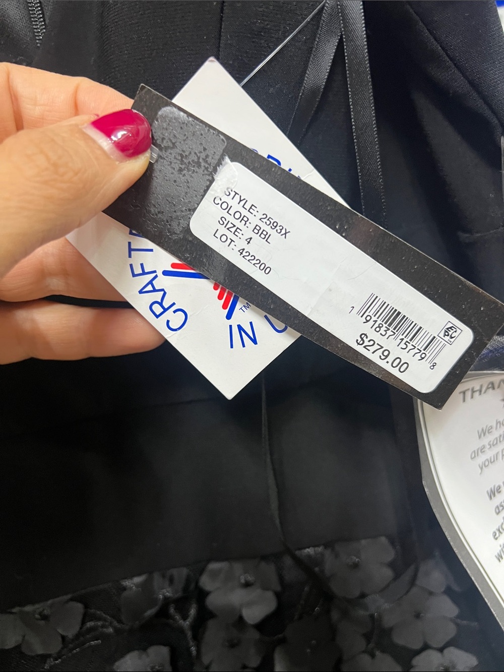 XSCAPE Black Cocktail Dress with Classic Label - Picture 9 of 9